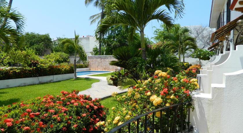 Hotel Pez Vela Manzanillo Exterior foto